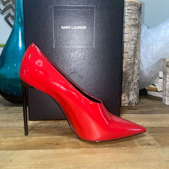 Saint Laurent Teddy Patent Pumps - Picture 8 of 14